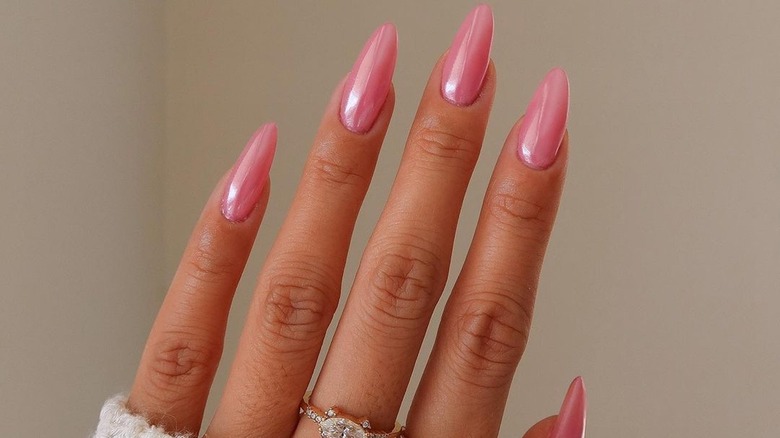 pearl pink manicure on hand