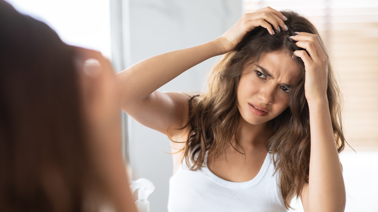 Woman with dandruff 