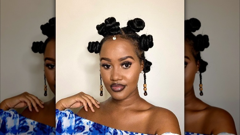 Girl wearing bantu knots