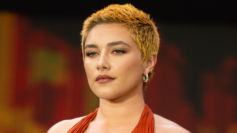 florence pugh with pixie cut