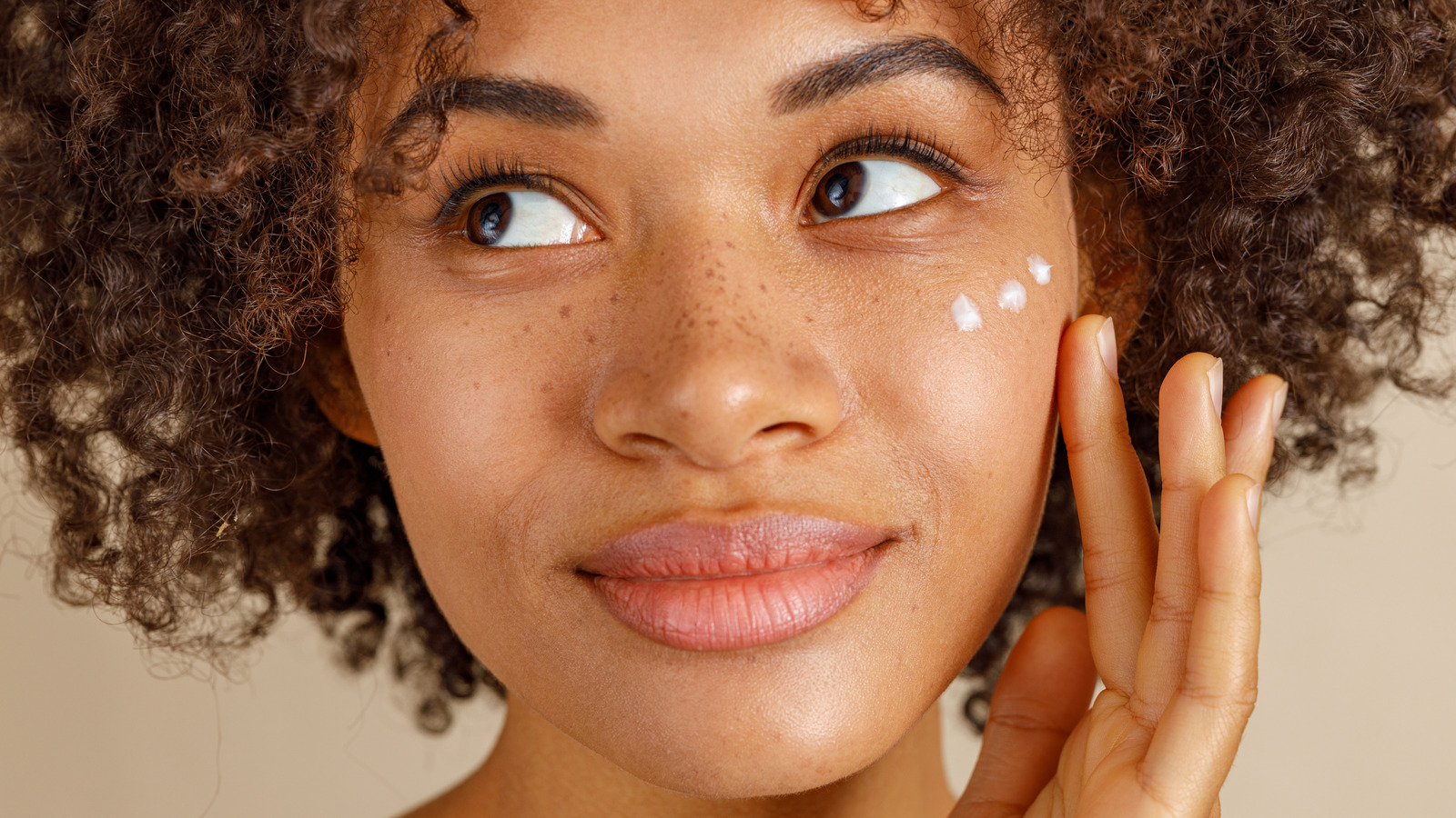 Here s How To Tell If Your Skin s PH Balance Is Off