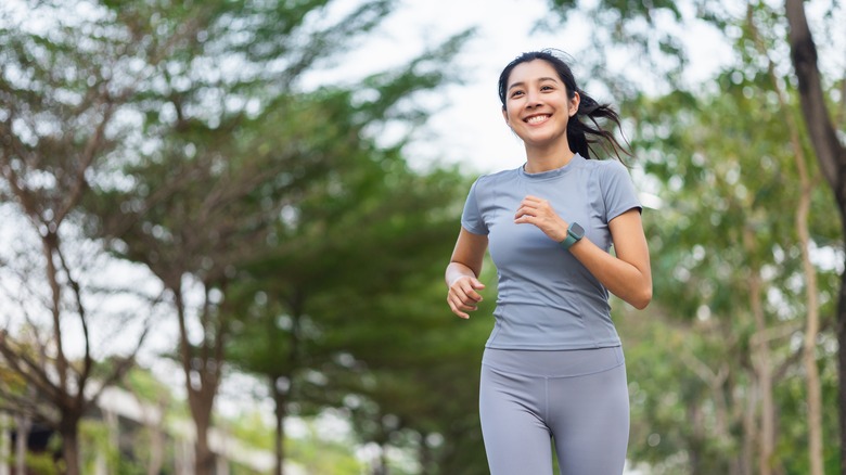 woman running