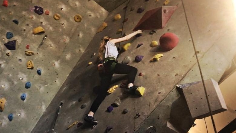 Blake Lively rock climbing