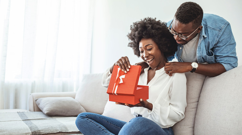 couple giving gifts