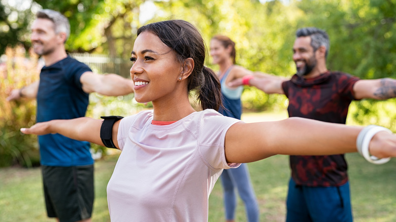 People wearing breathable yoga clothes