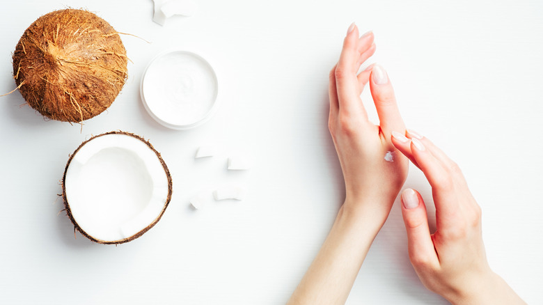 Coconut oil as a handcream