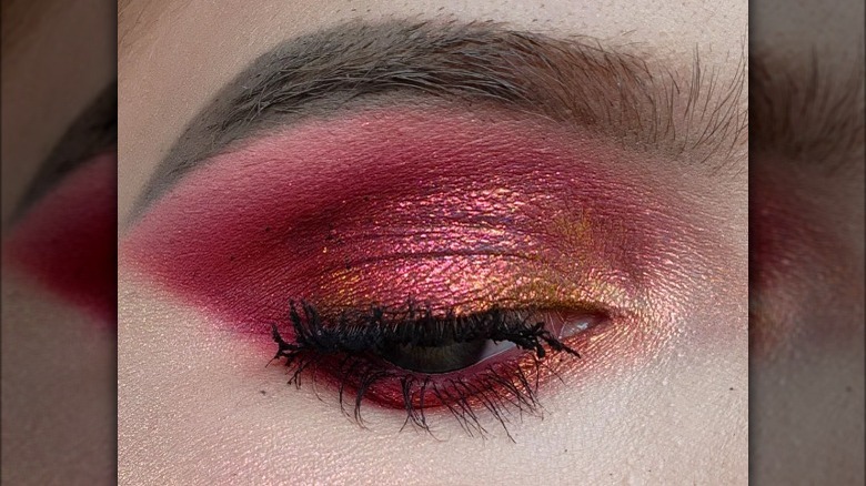 metallic red eyeshadow