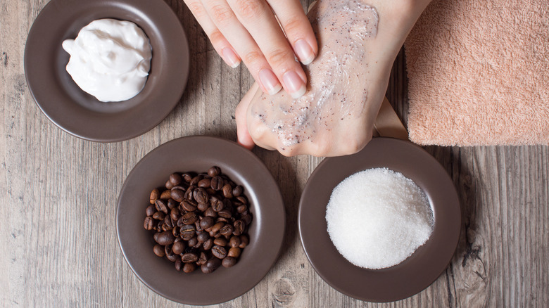 exfoliating homemade scrubs coffee salt yogurt