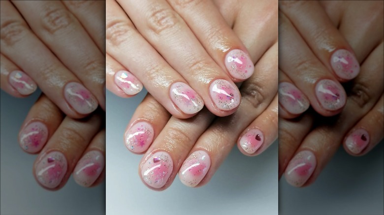 Blush nails by Instagram user spellbound.nailartistry