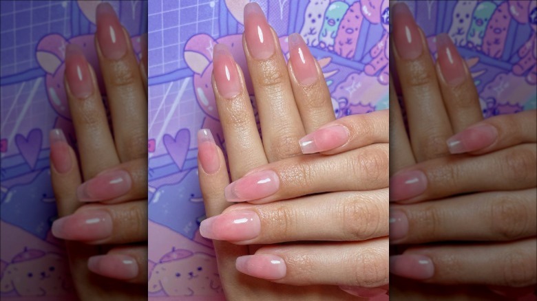 Blush nails by Instagram user spicy.clubb
