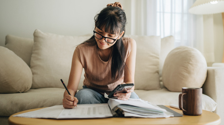 woman planning her finances