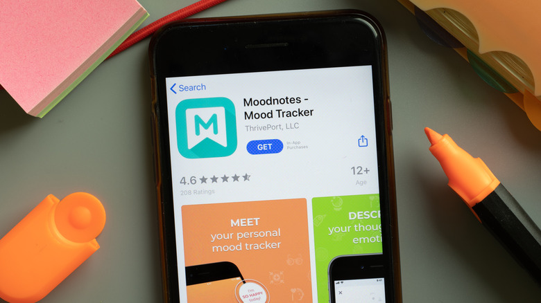 Moodnotes app on a smartphone