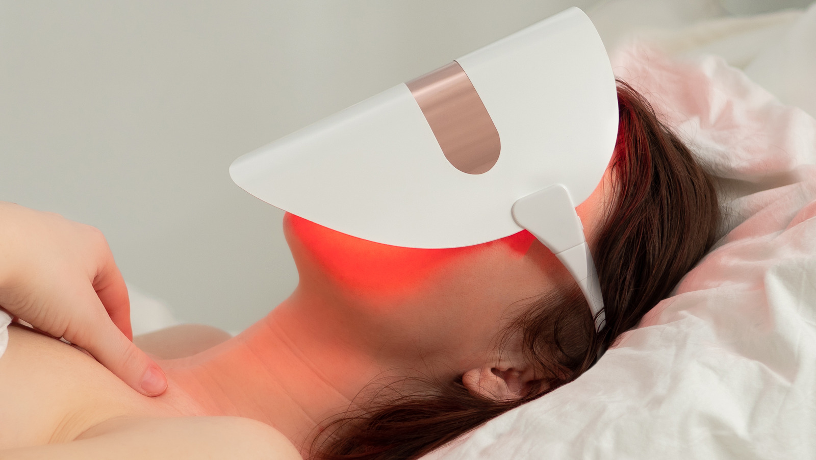 How To Do Red Light Therapy At Home