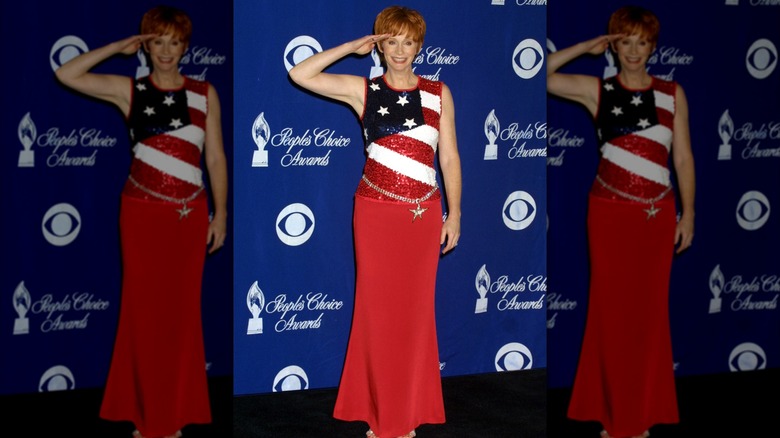 Reba McEntire on the red carpet at the 2002 People's Choice Awards.