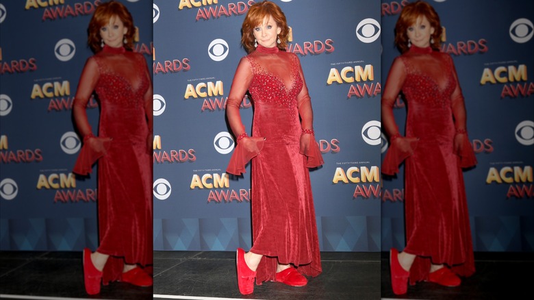 Reba McEntire on the red carpet at the 2018 AMC Awards.