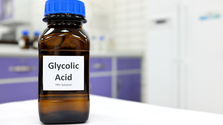 Glycolic acid 