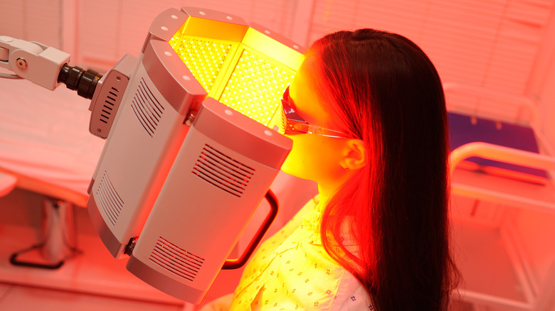 red light therapy in progress