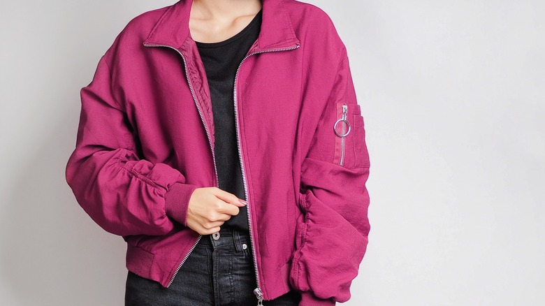 Bomber jacket in red hue