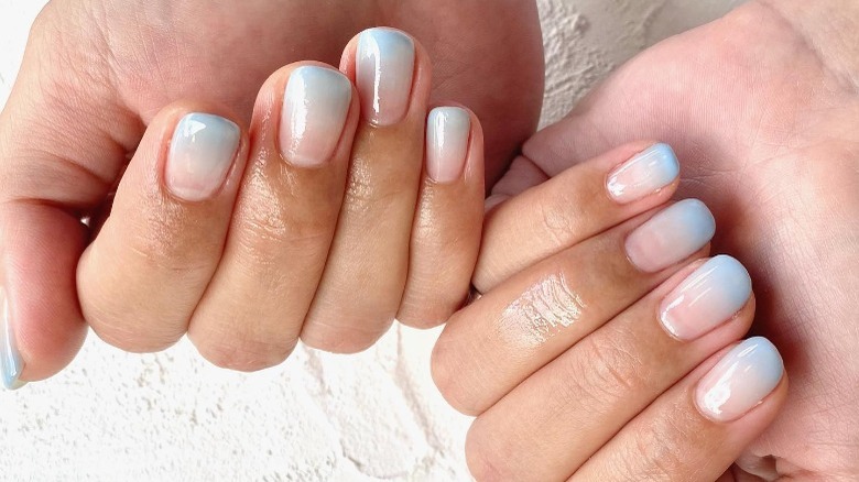 Blue, white ombre nail design 