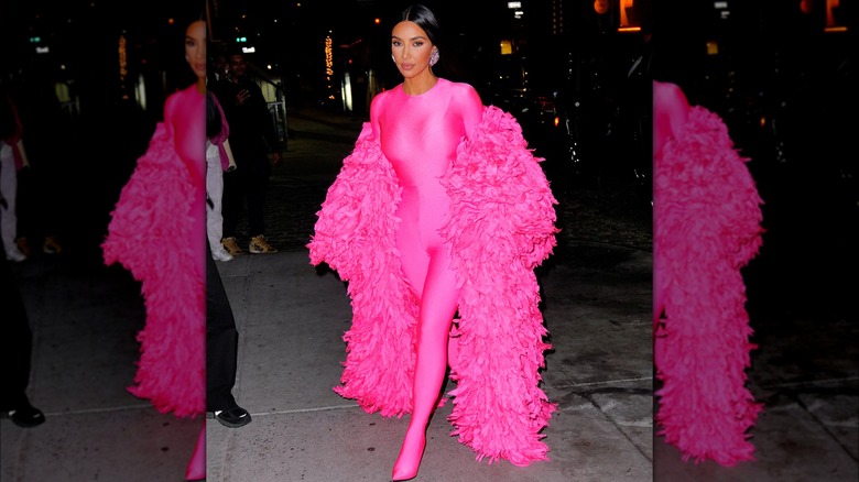 Kim Kardashian hot pink pantaboots