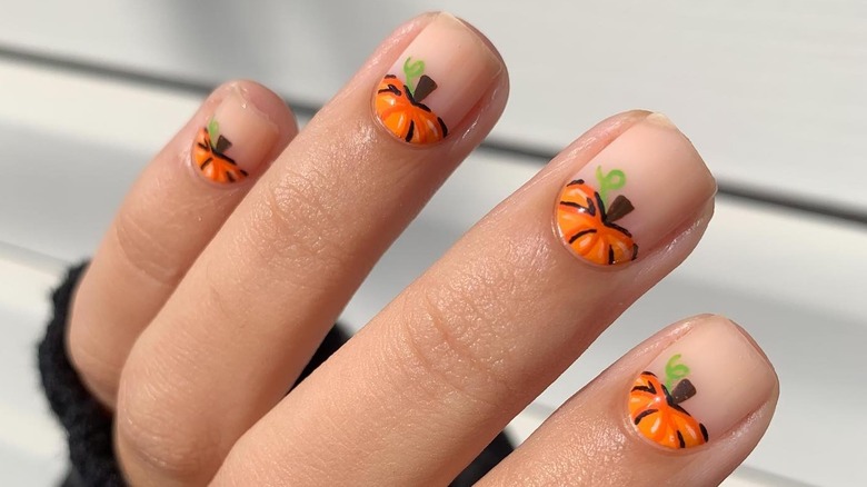 Pumpkin nail art design