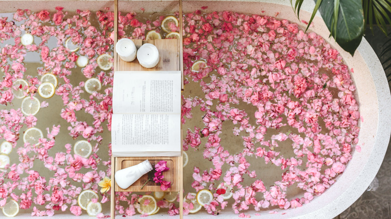 bath full of flowers