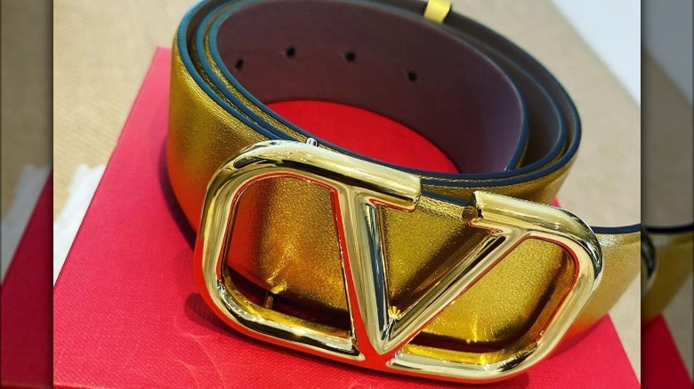 Gold metallic Valentino belt