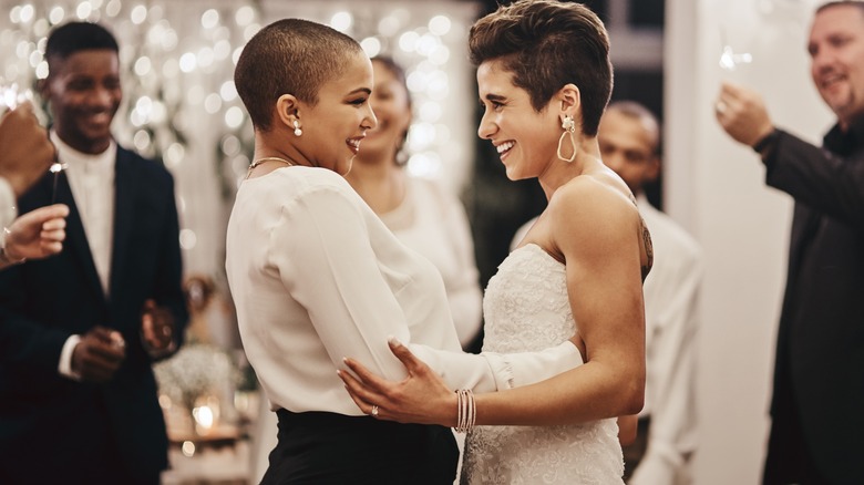 couple dancing at wedding