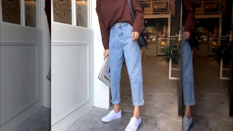 Mom jeans with a French tuck