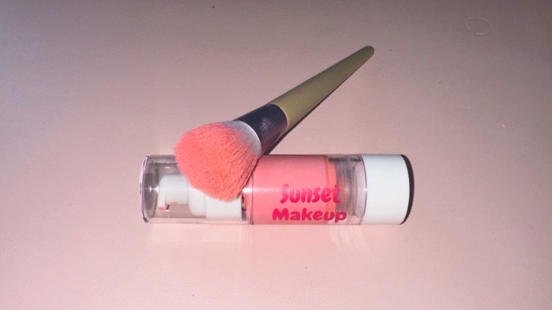 Sunset Makeup pink color foundation