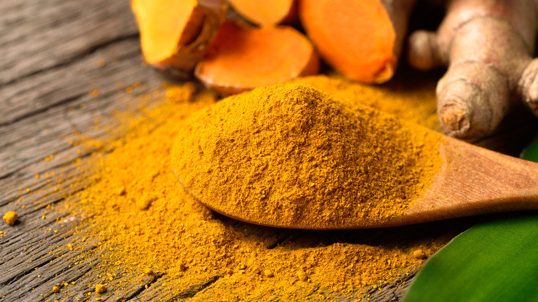 turmeric curcumin powder