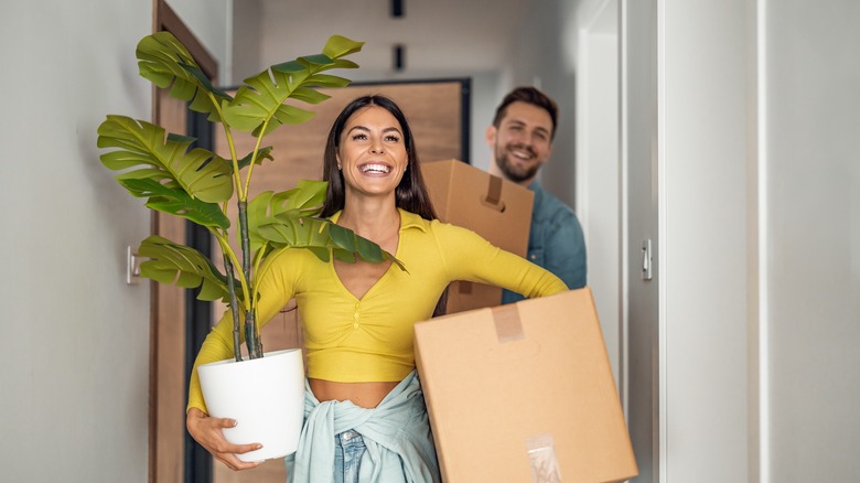 couple moving into new home