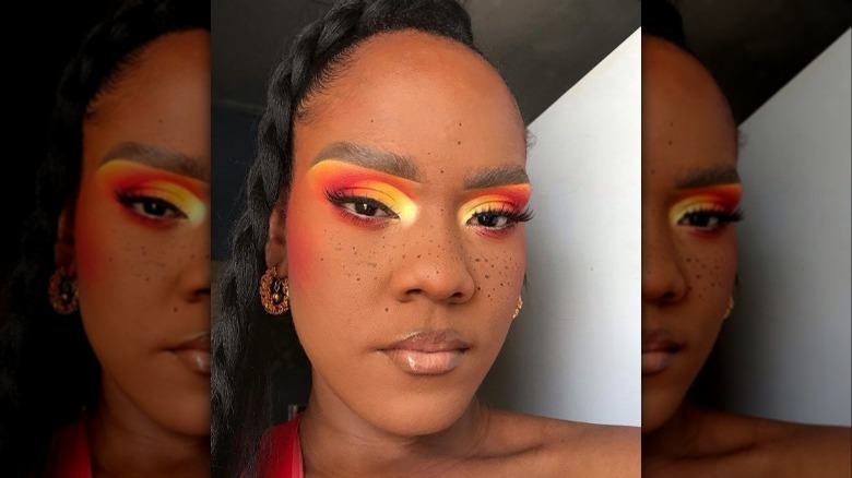 Red and yellow neon cut crease