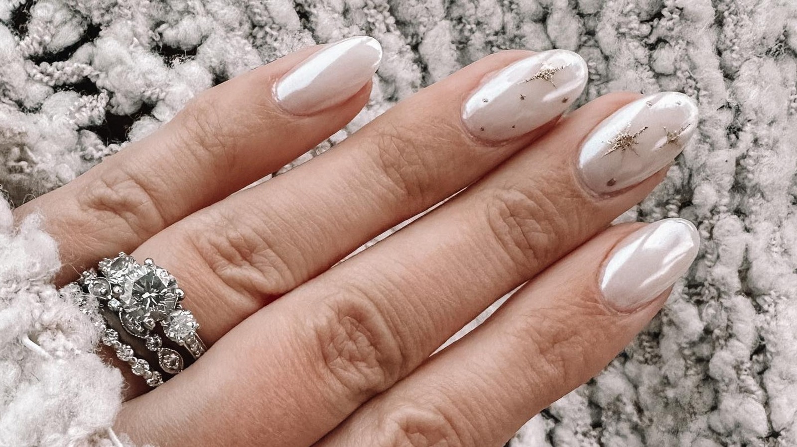 Neutral Chrome Manicures Are The Nail Trend For Everyone In 2024