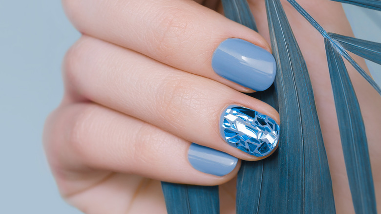 Shiny pastel blue manicure