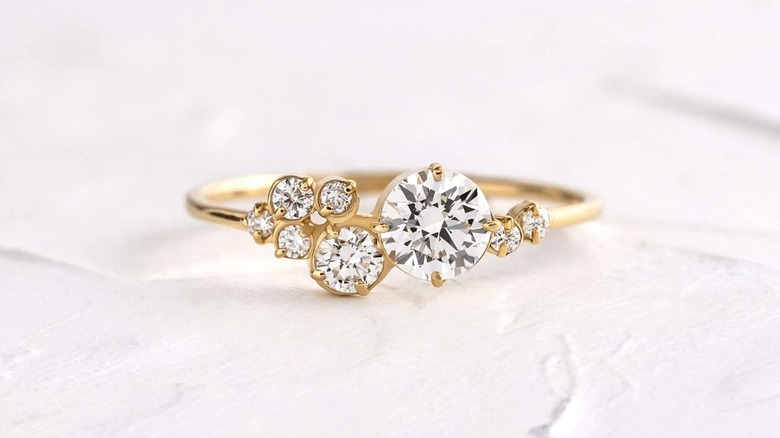 Ring with cluster of diamonds