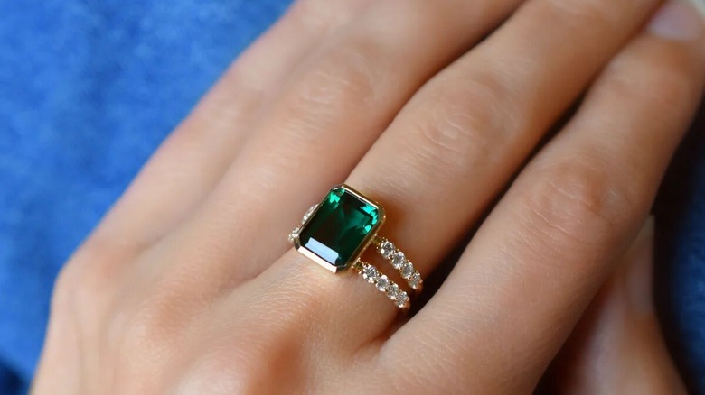 Emerald engagement ring