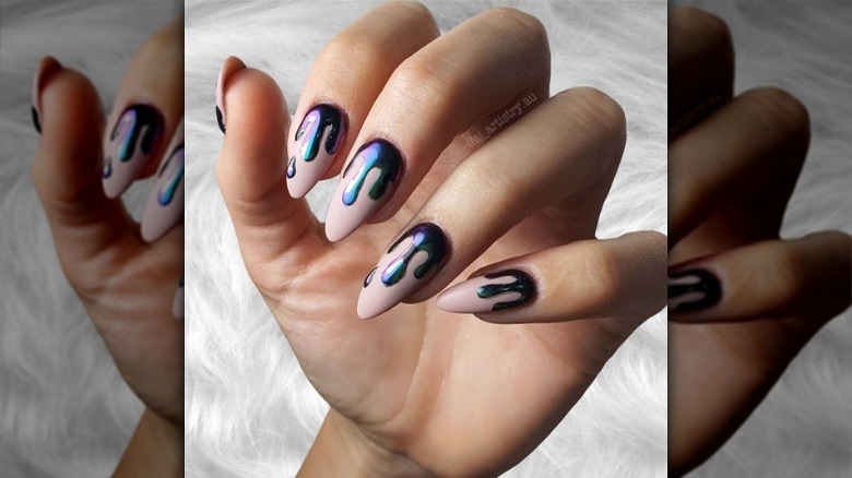 Drippy oil-slick nails