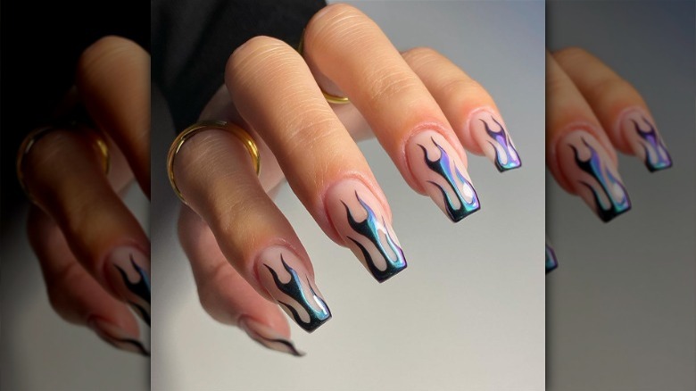 Oil-slick flame nails