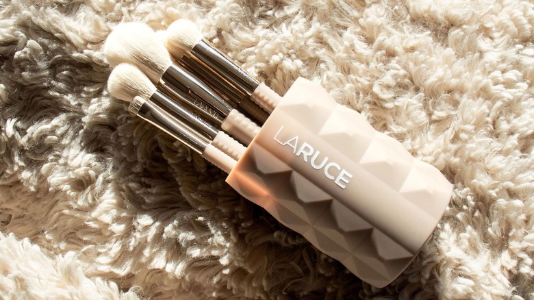 Laruce Tami Professional Makeup Brush Set