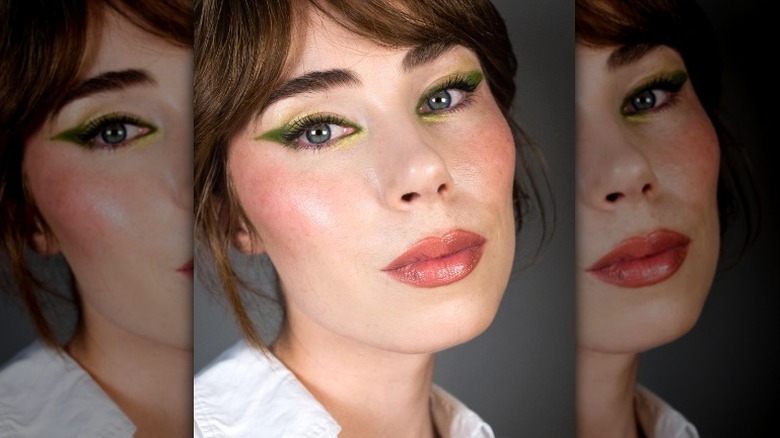 Green eyeshadow batwing