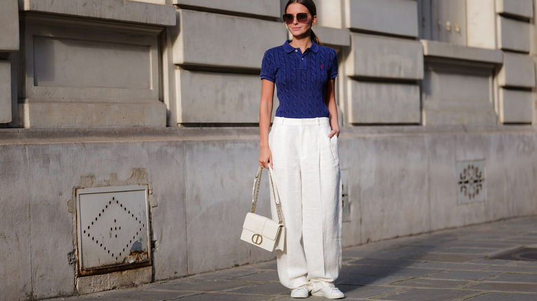 woman wearing linen trousers