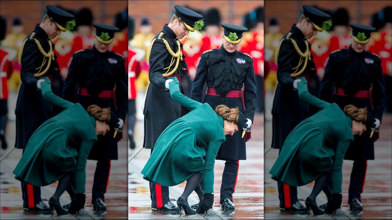 Kate Middleton removing shoe from drain