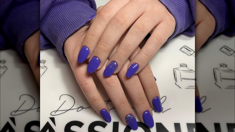 Purple nails