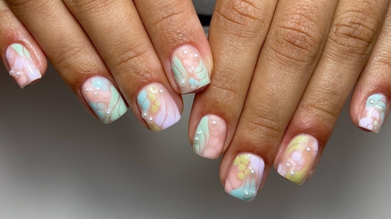 Colorful pearl nail art