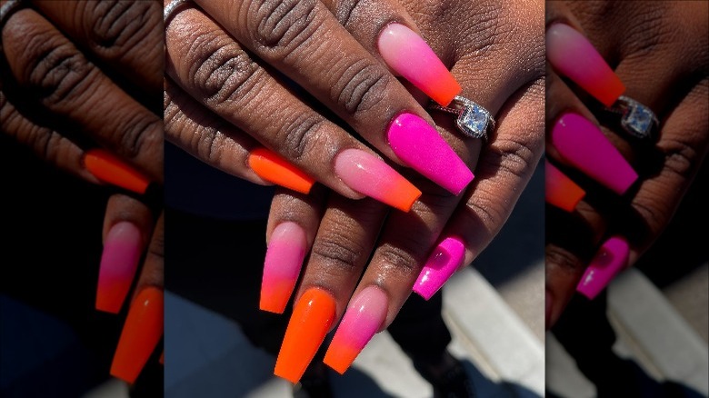 Pink orange ombré gradient manicure