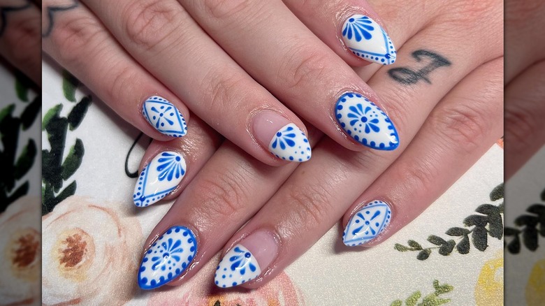 Porcelain nail manicure 