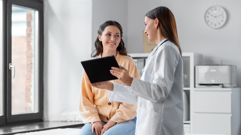 Patient and doctor chatting 