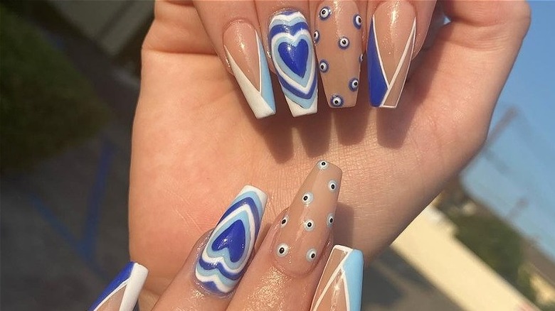 blue Powerpuff manicure