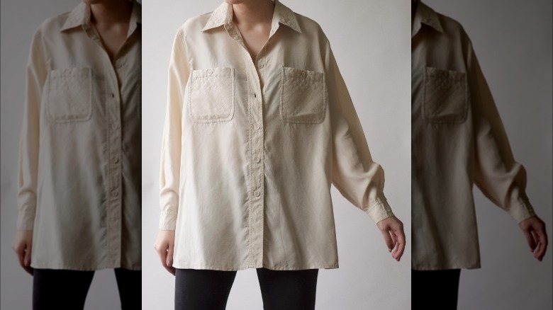 Loose-fitting button-up shirt